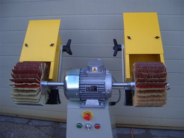 Flap wheel pedistal sander with 6 inch heads